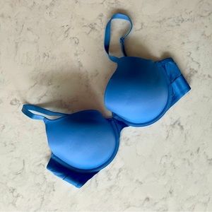 50% off 💜 everyday bra in lavender 🦄